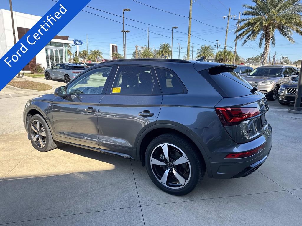 Used 2023 Audi Q5 2.0T Prestige w/ Prestige Package image 6
