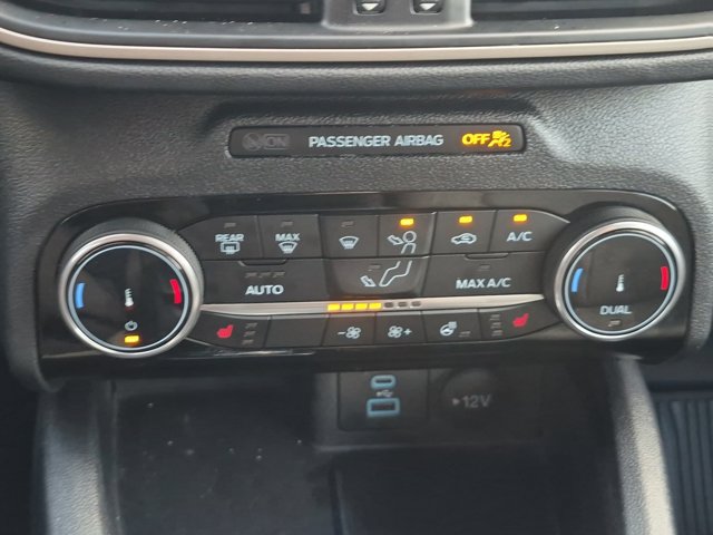 Certified 2022 Ford Escape SE w/ SE Sport Appearance Package AWD/4WD image 25