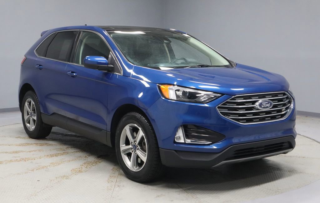 Certified 2022 Ford Edge SEL w/ Convenience Package