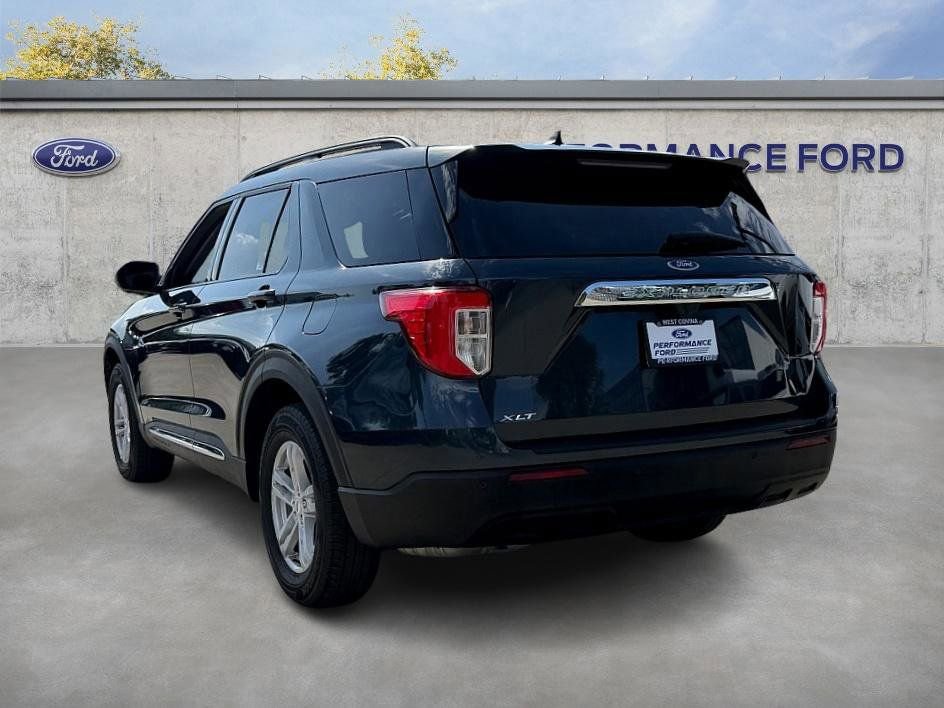 Certified 2023 Ford Explorer XLT RWD image 10