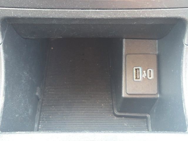 Certified 2024 Ford Edge SE w/ Black Appearance Package image 35