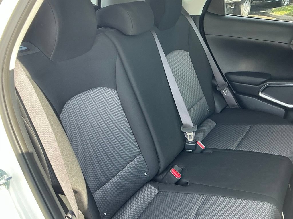 Used 2025 Kia Soul LX w/ LX Technology Package FWD image 23