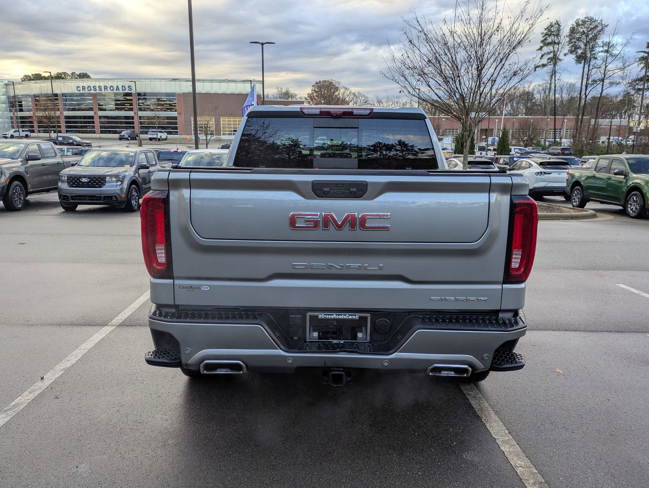 Used 2024 GMC Sierra 1500 Denali image 5