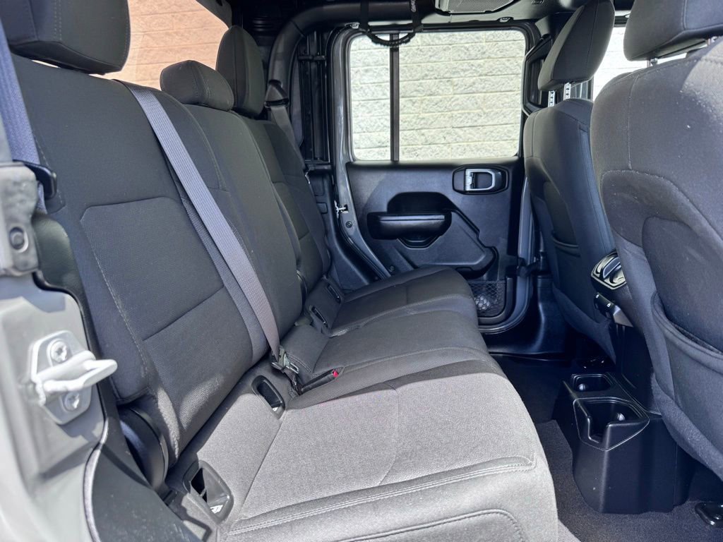Used 2020 Jeep Gladiator Sport w/ Quick Order Package 24S AWD/4WD image 19