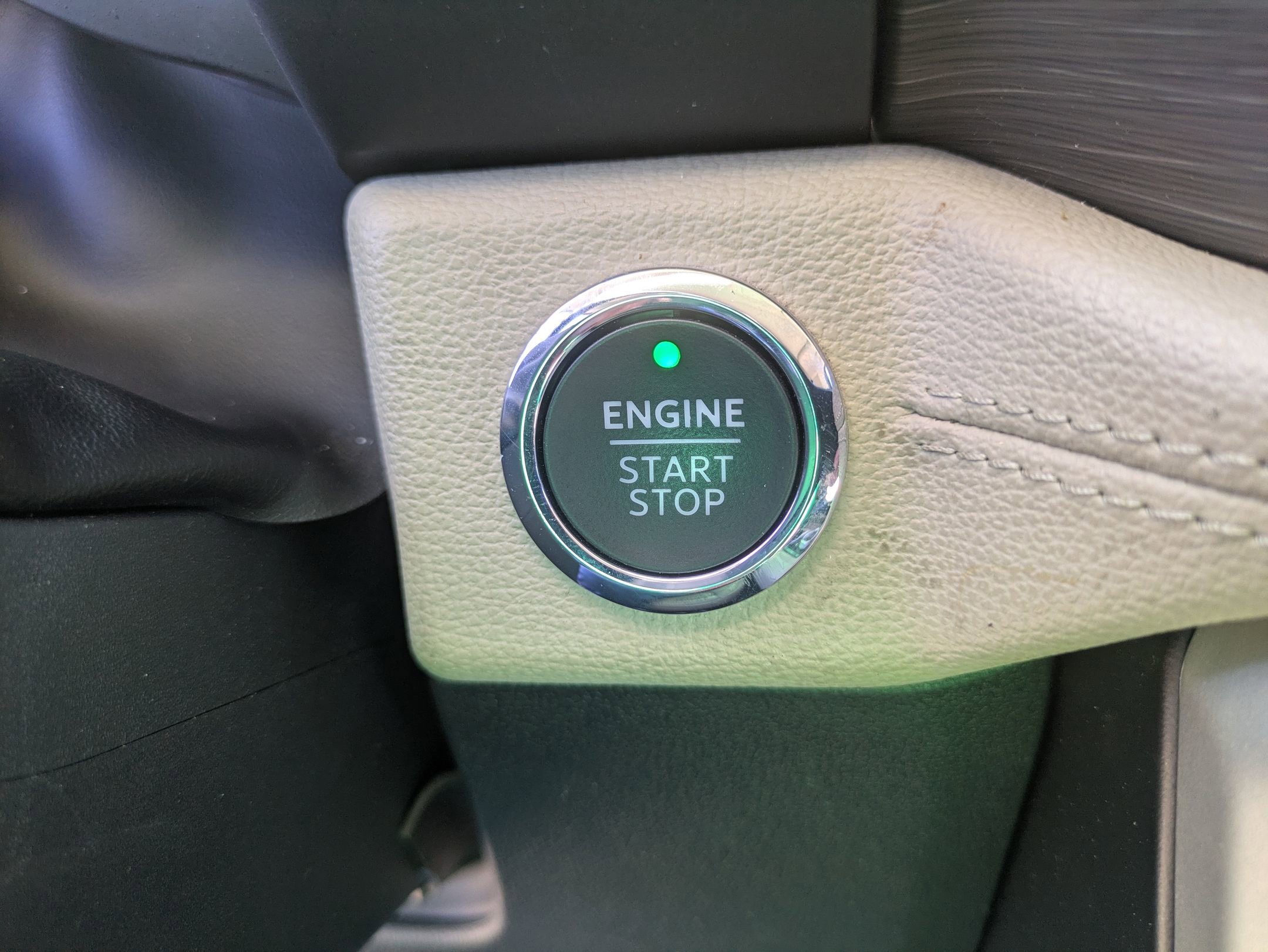 Certified 2024 Ford Expedition Limited image 21