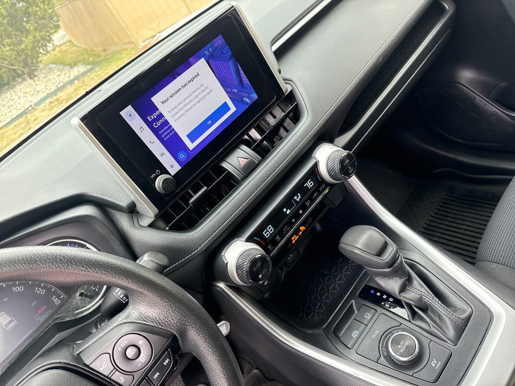 Used 2024 Toyota RAV4 LE image 14