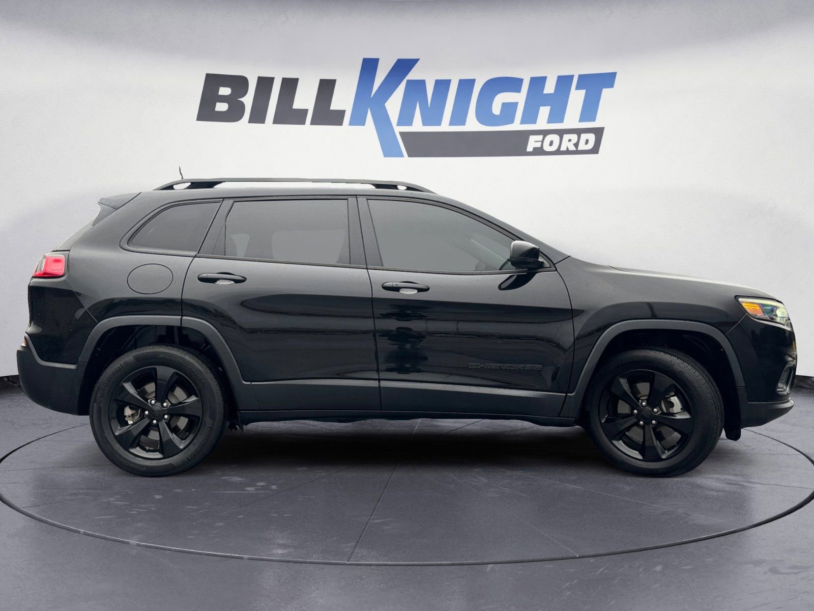 Used 2021 Jeep Cherokee Latitude Plus image 6