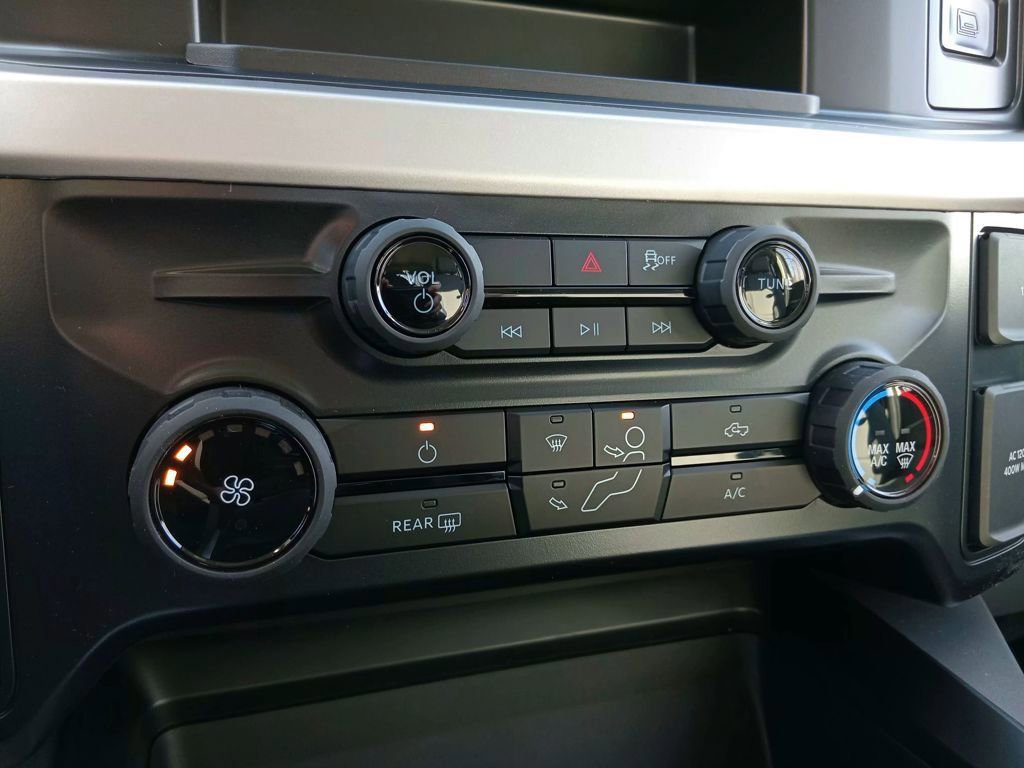 Certified 2025 Ford F250 XLT w/ FX4 Off-Road Package image 24