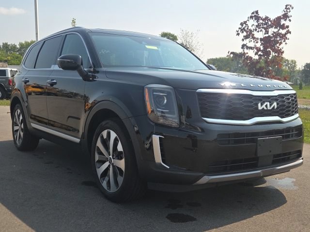 Used 2022 Kia Telluride S AWD/4WD image 1