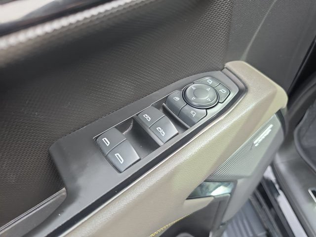 Used 2023 Chevrolet Silverado 1500 ZR2 AWD/4WD image 16