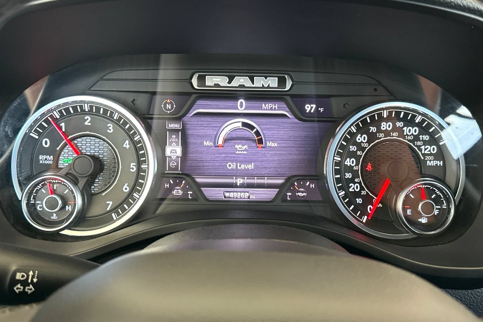 Used 2025 RAM 1500 Laramie AWD/4WD image 27