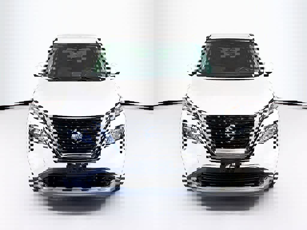 Used 2022 Nissan Rogue SV image 8