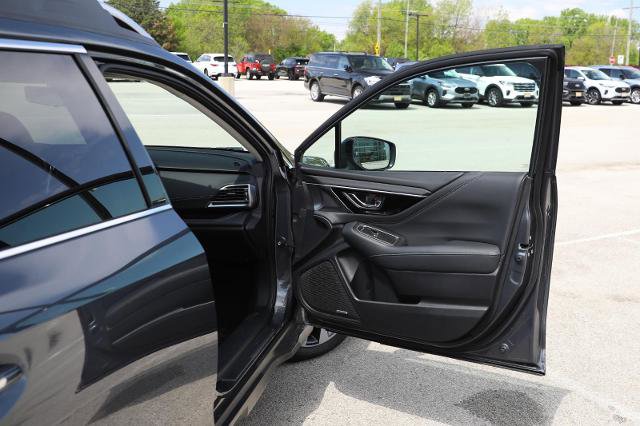 Used 2023 Subaru Outback Touring XT AWD/4WD image 31