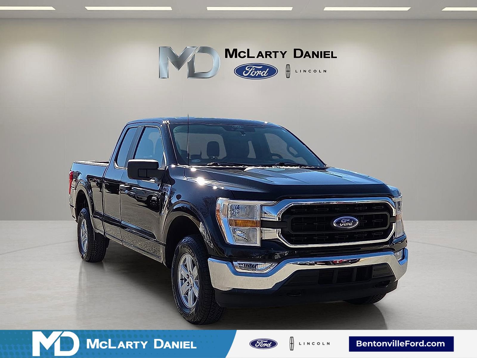 Certified 2022 Ford F150 XLT AWD/4WD image 1