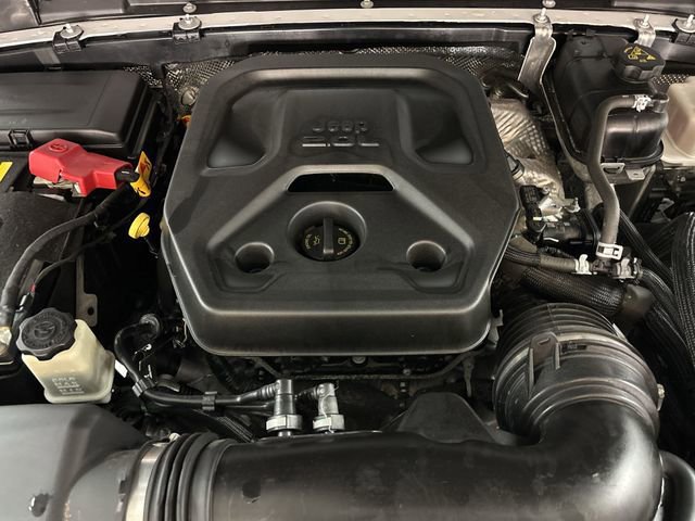 Used 2024 Jeep Wrangler Rubicon image 15