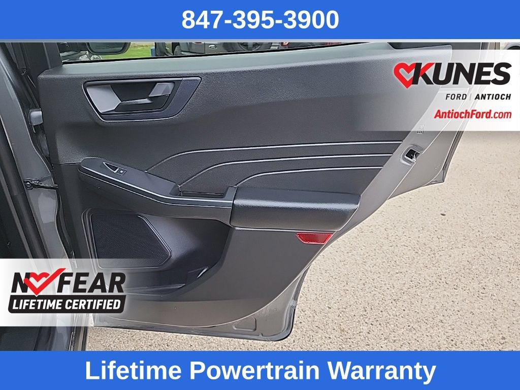 Certified 2024 Ford Escape Active AWD/4WD image 49