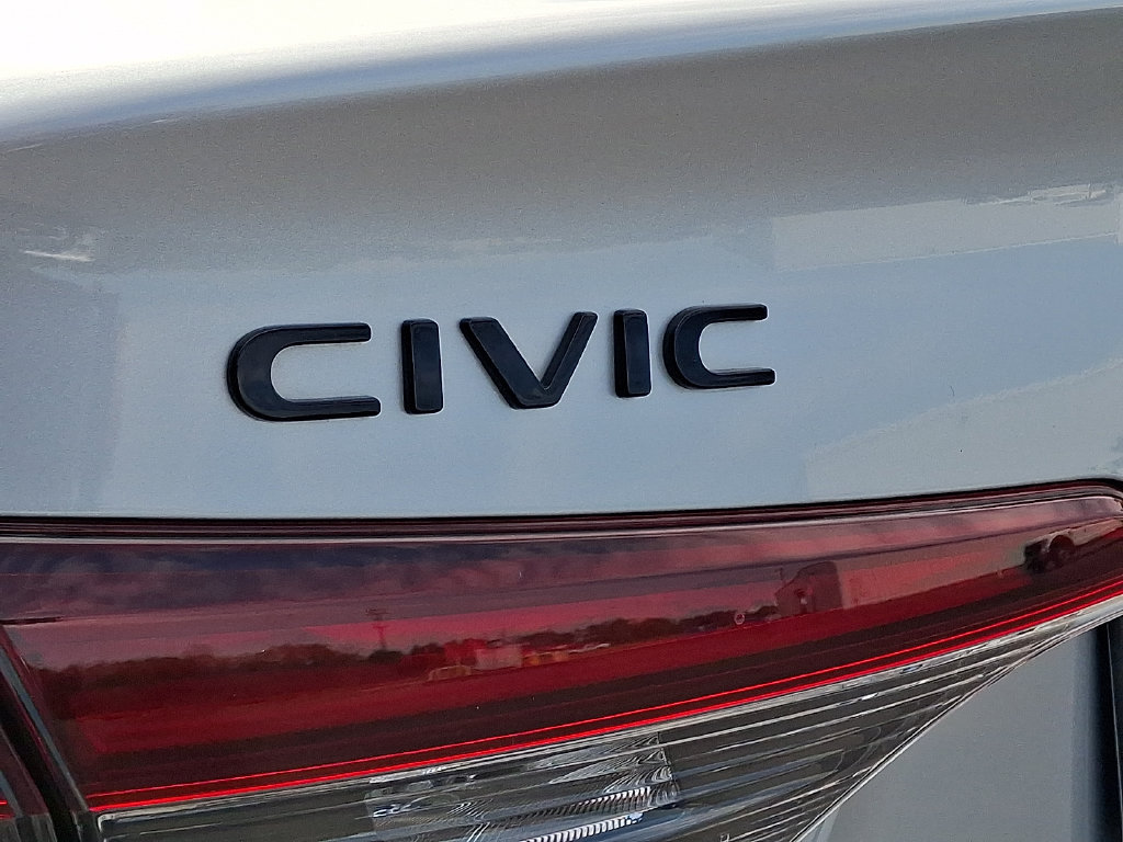 Used 2025 Honda Civic Sport image 30