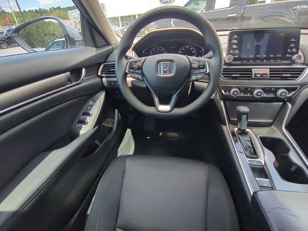 Used 2018 Honda Accord LX image 18