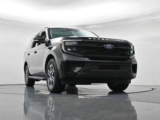Certified 2025 Ford Expedition Active AWD/4WD image 39