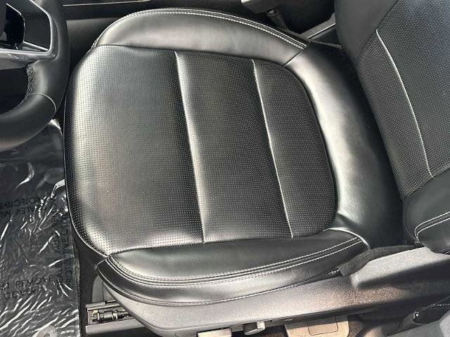 Certified 2024 Ford Escape Platinum AWD/4WD image 18