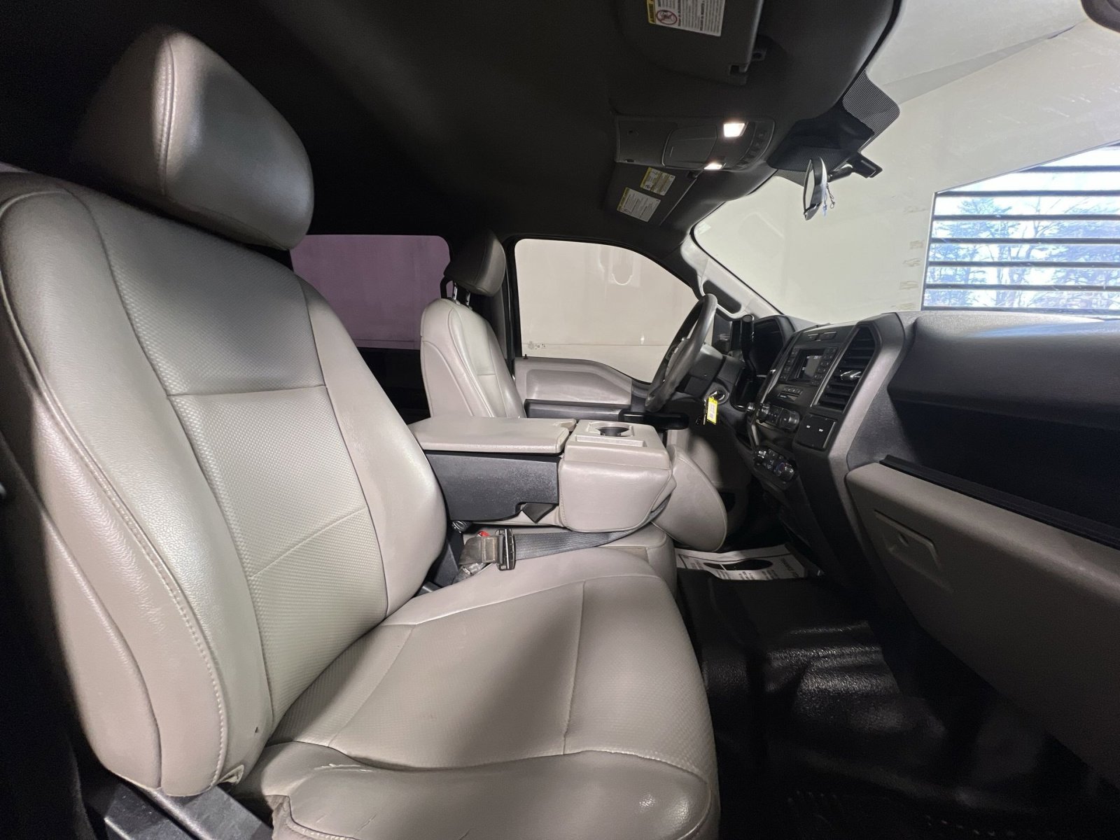 Certified 2022 Ford F250 XL w/ Power Equipment Group image 23