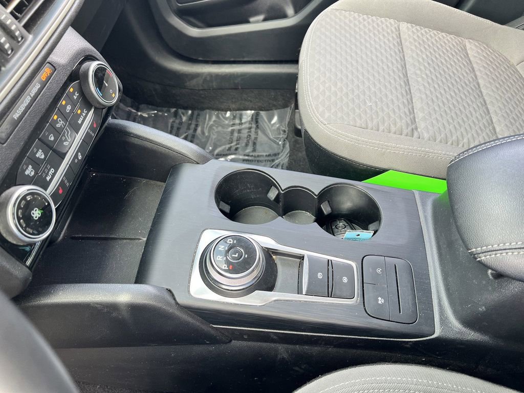 Certified 2022 Ford Escape SE w/ SE Sport Appearance Package AWD/4WD image 25