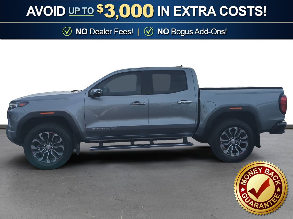 Used 2024 GMC Canyon Denali AWD/4WD image 2