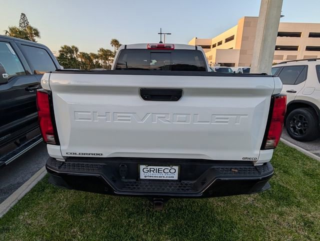 Used 2023 Chevrolet Colorado Z71 w/ Z71 Convenience Package 2 image 3