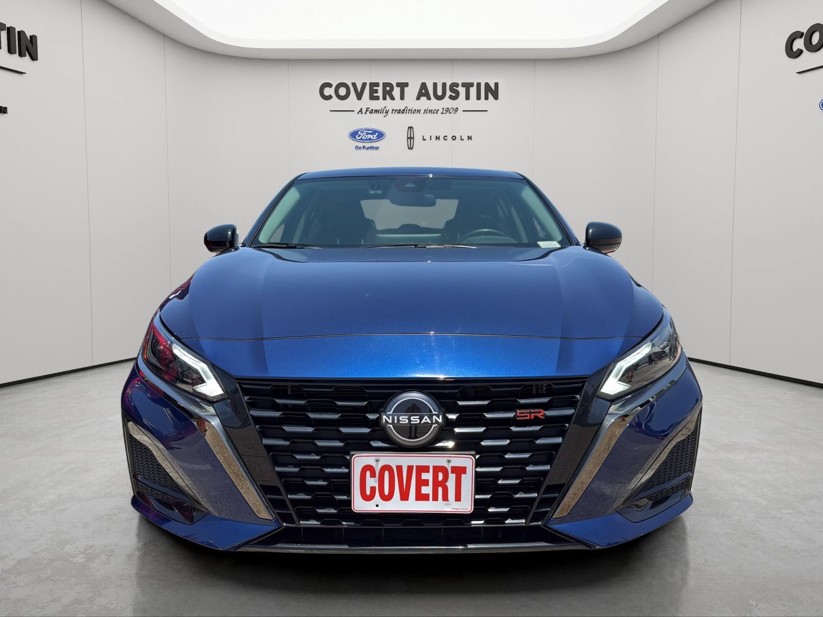 Used 2023 Nissan Altima 2.5 SR w/ SR Premium Package FWD image 7