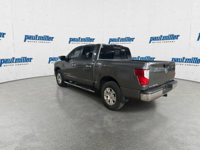 Used 2018 Nissan Titan SV AWD/4WD image 8