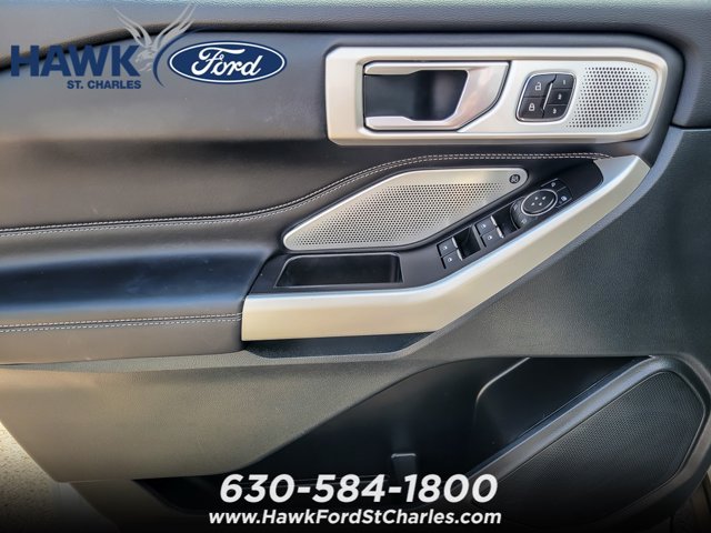 Certified 2023 Ford Explorer Limited w/ Limited Technology Package AWD/4WD image 19