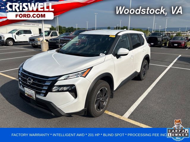 Used 2025 Nissan Rogue SV