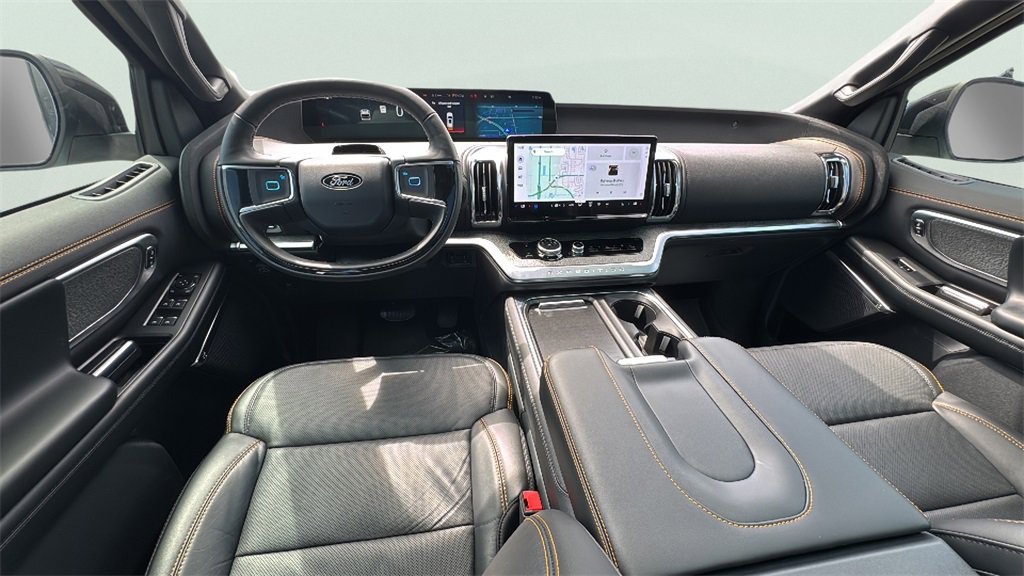 Certified 2025 Ford Expedition Tremor image 30