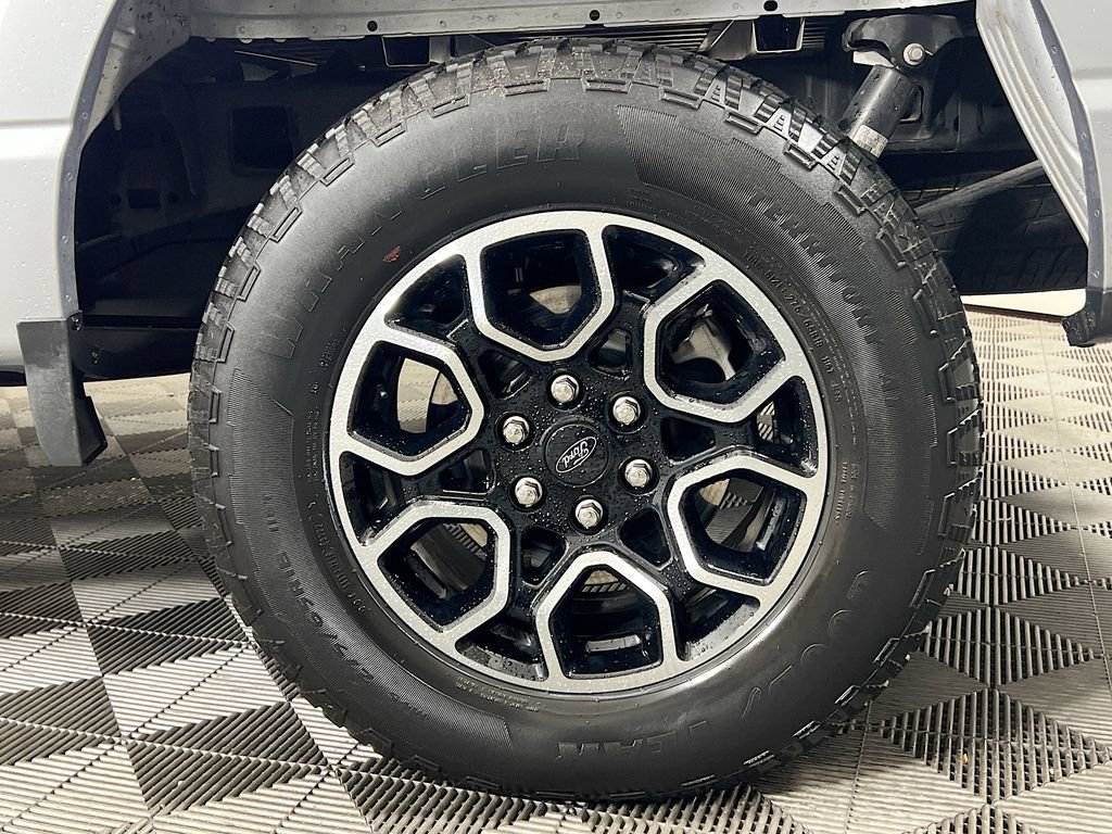 Certified 2022 Ford F150 XLT w/ Equipment Group 302A High image 36