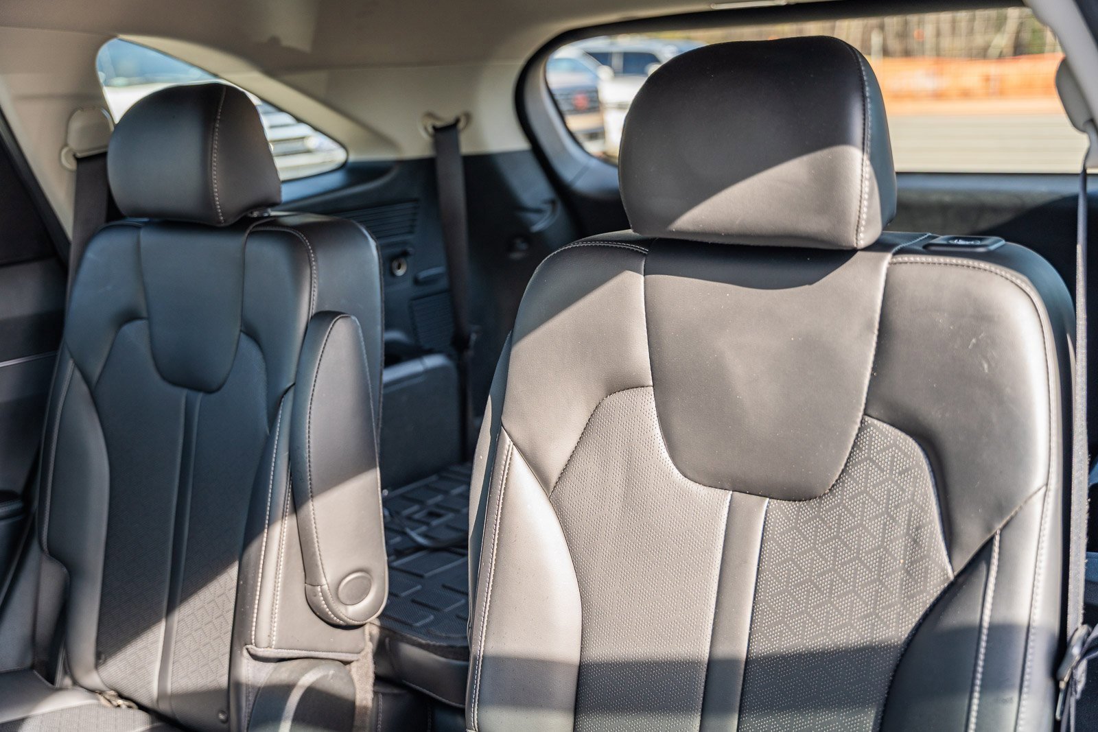 Used 2023 Kia Sorento X-Line EX image 25