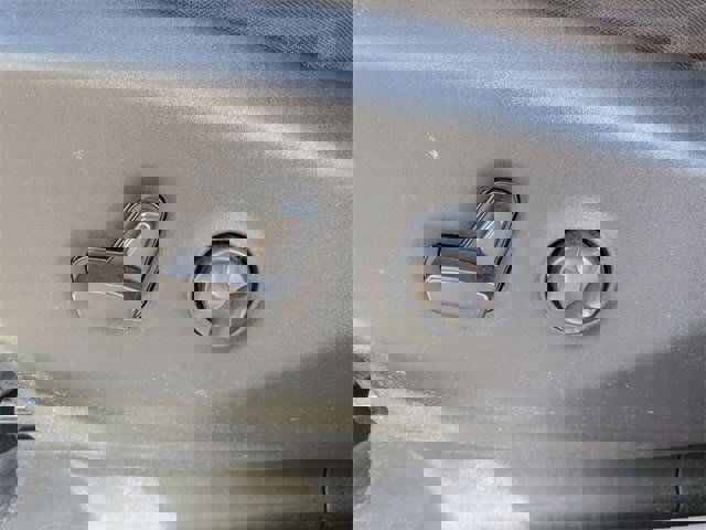 Used 2022 Chrysler Voyager LX image 13