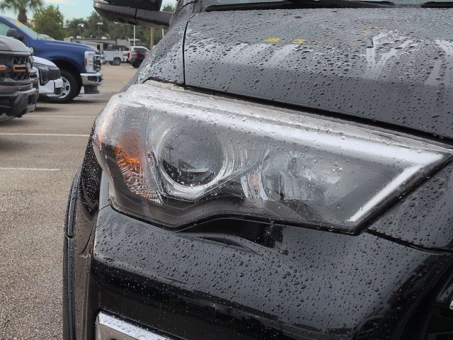 Used 2022 Toyota 4Runner Limited RWD image 10