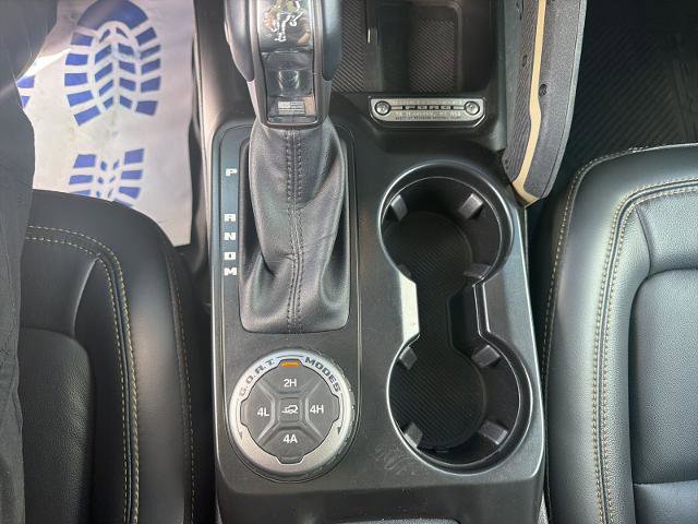 Certified 2025 Ford Bronco Badlands AWD/4WD image 17