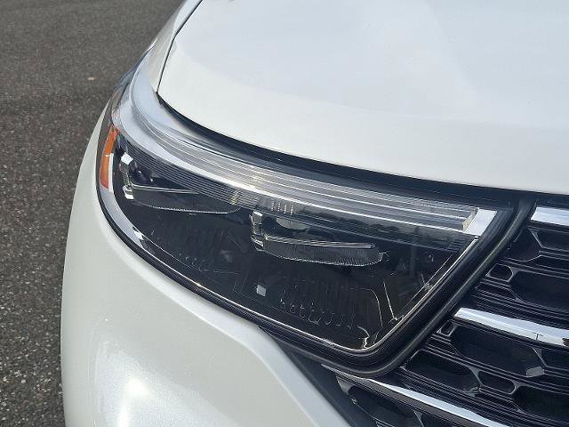 Certified 2023 Ford Explorer XLT image 9