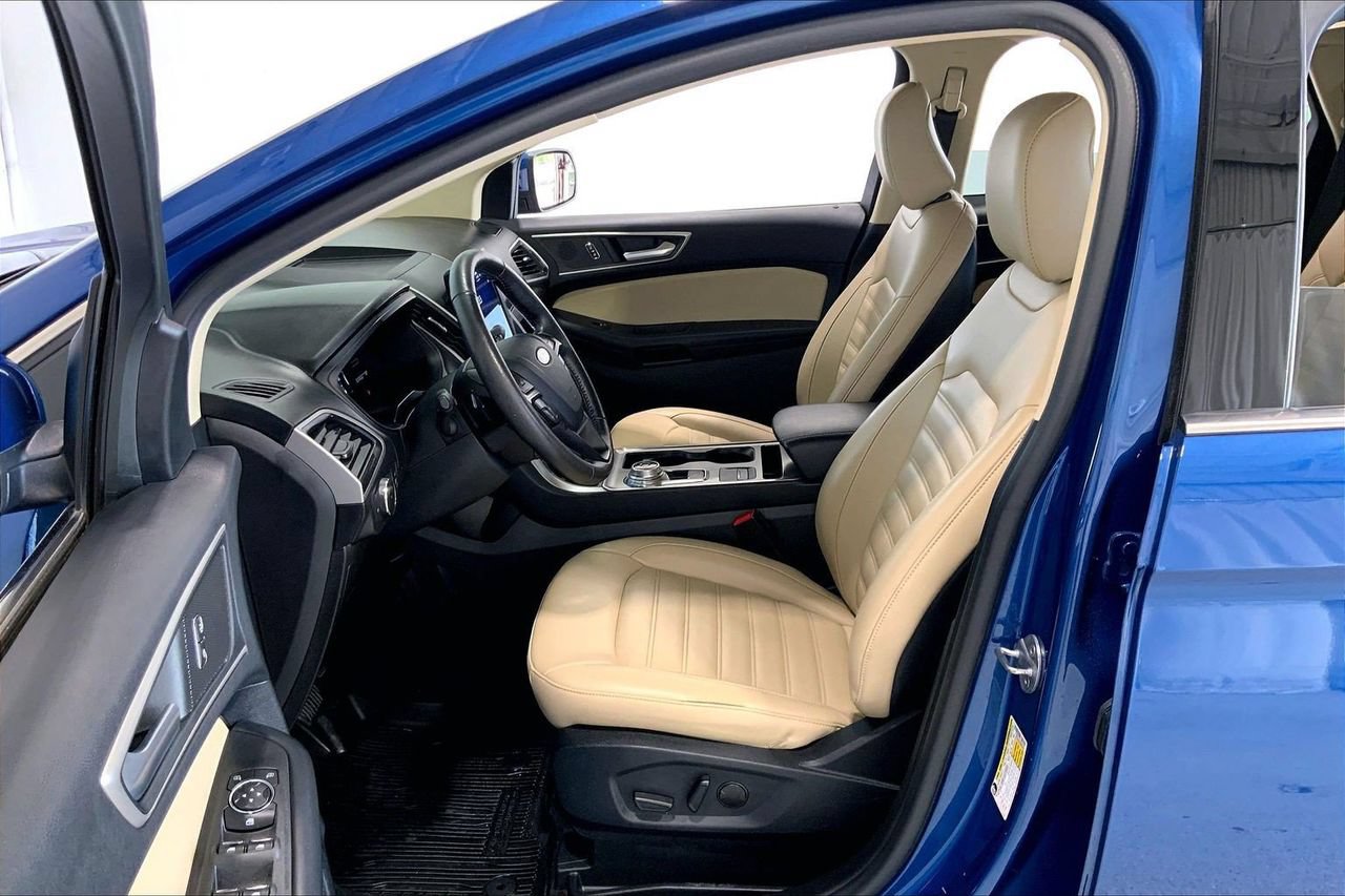 Certified 2022 Ford Edge SEL w/ Convenience Package AWD/4WD image 18