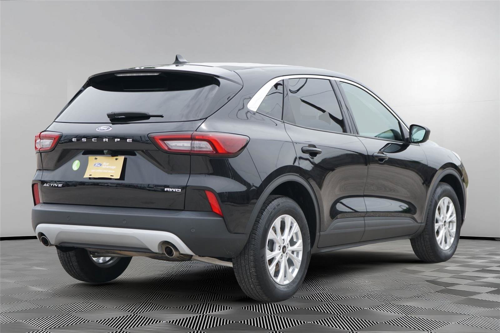 Certified 2023 Ford Escape Active w/ Tech Pack #1 AWD/4WD image 5