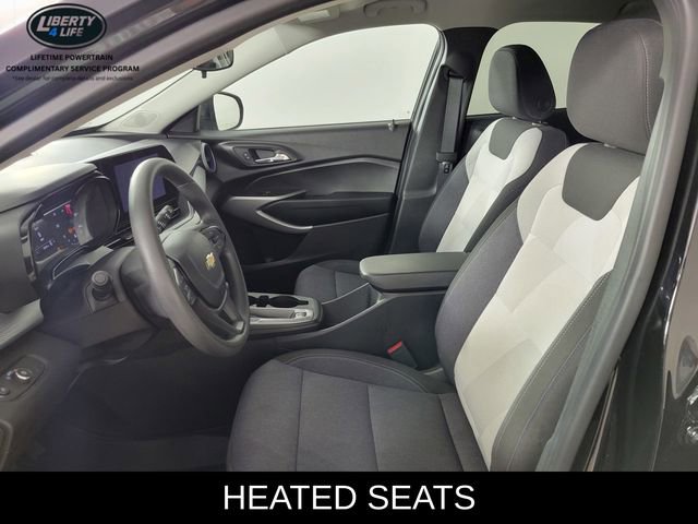 Used 2024 Chevrolet Trax LS w/ LS Convenience Package image 13