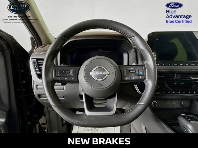 Used 2023 Nissan Rogue Platinum w/ Platinum Premium Package image 11