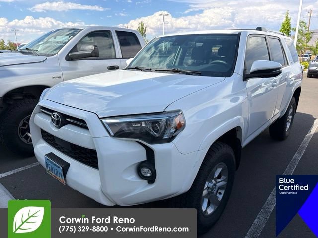 Used 2022 Toyota 4Runner SR5 Premium w/ Moonroof Package AWD/4WD image 2
