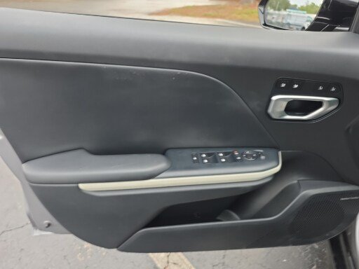 Used 2025 Kia K4 EX w/ GT-Line Premium Package FWD image 11