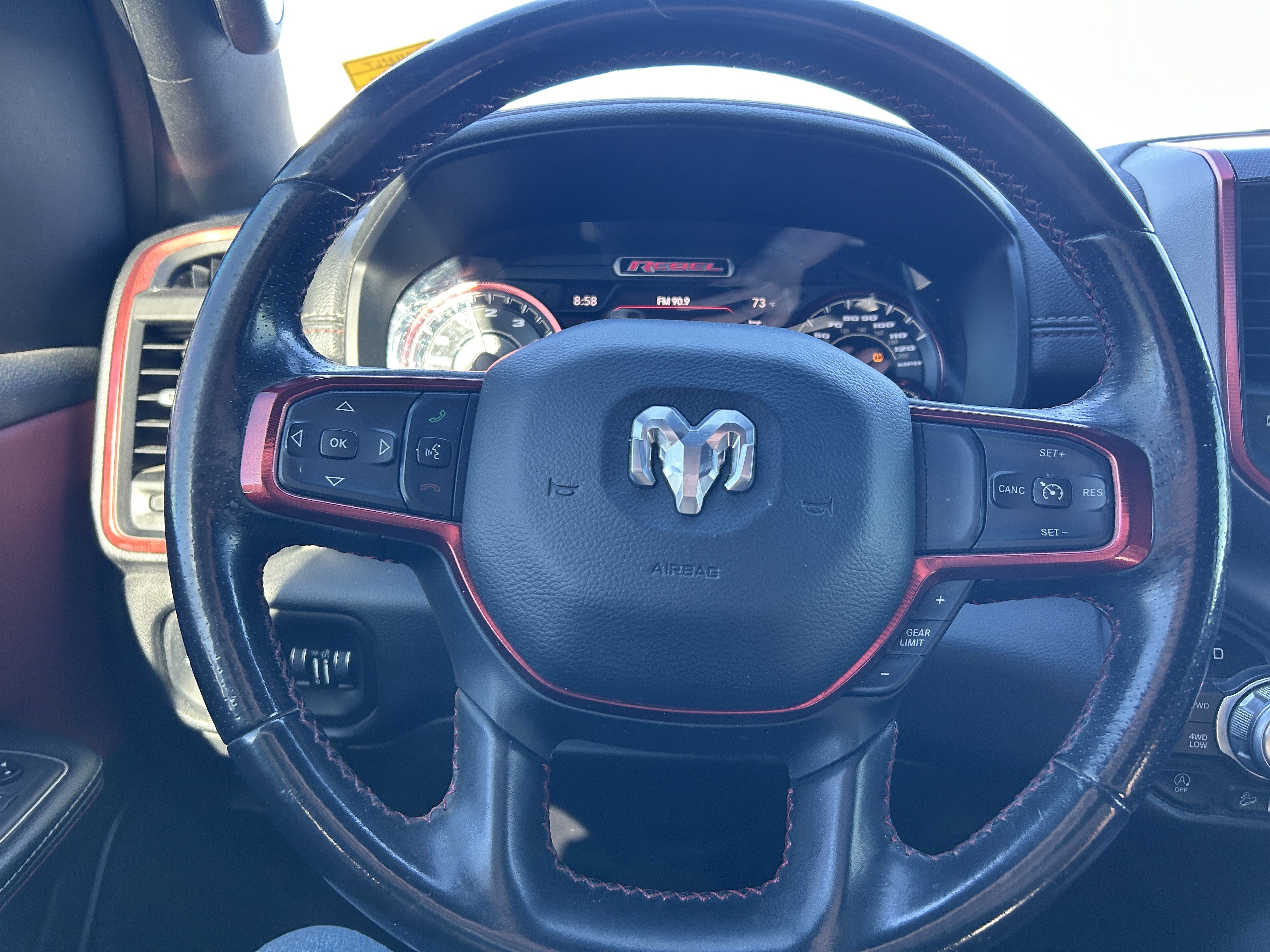 Used 2019 RAM 1500 Rebel AWD/4WD image 17