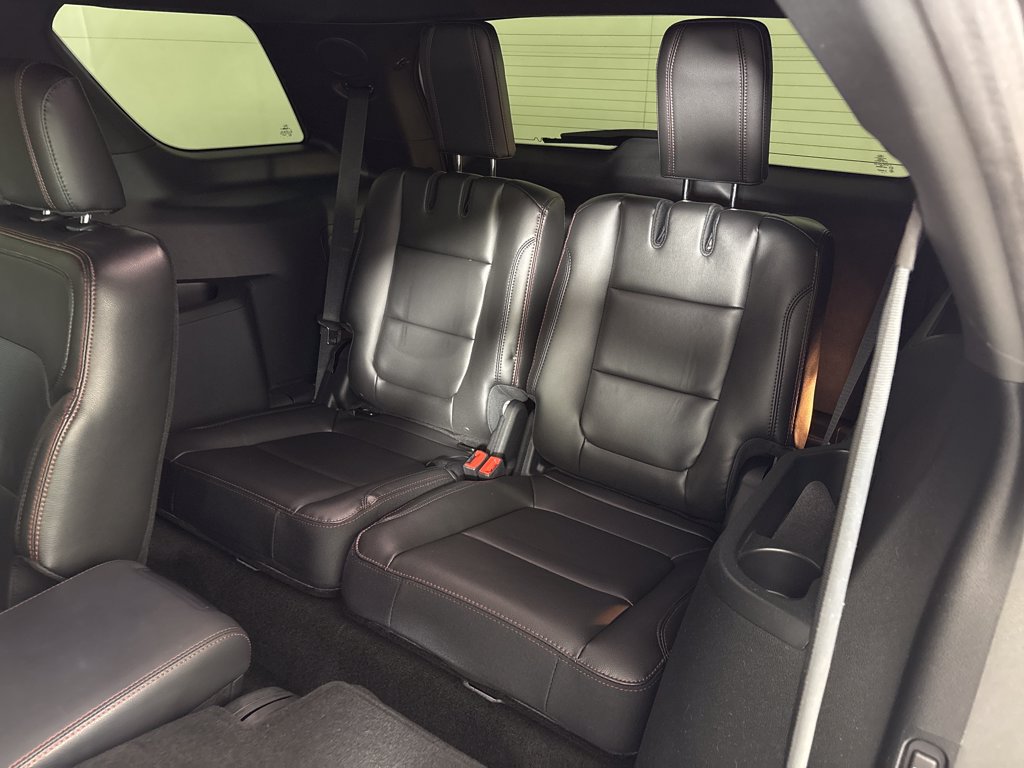 Certified 2018 Ford Explorer Sport w/ Ford Safe & Smart Package AWD/4WD image 32