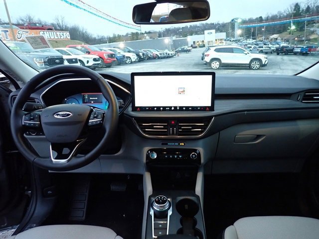 Certified 2025 Ford Escape Platinum image 19