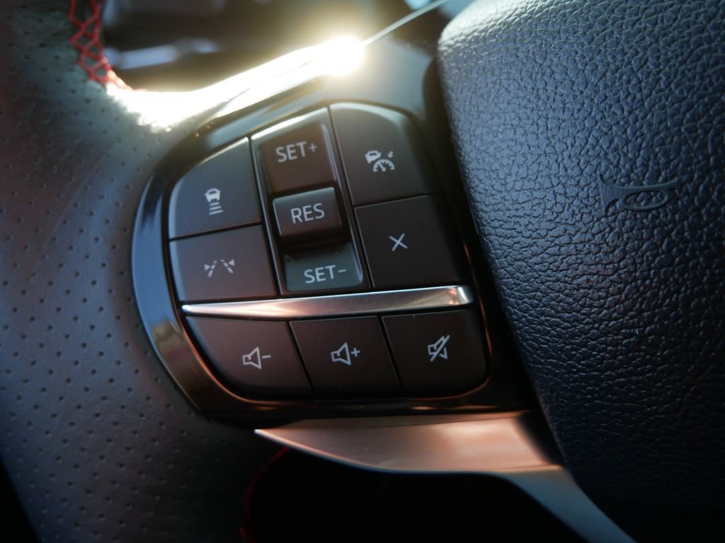 Certified 2025 Ford Explorer ST-Line AWD/4WD image 20