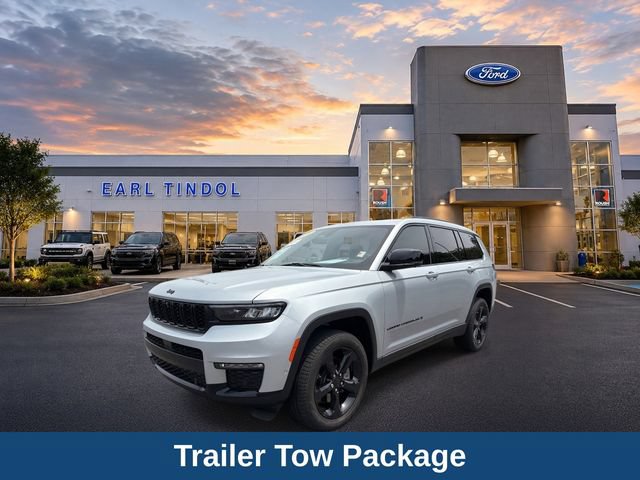 Used 2025 Jeep Grand Cherokee L Limited w/ Luxury Tech Group II AWD/4WD image 4
